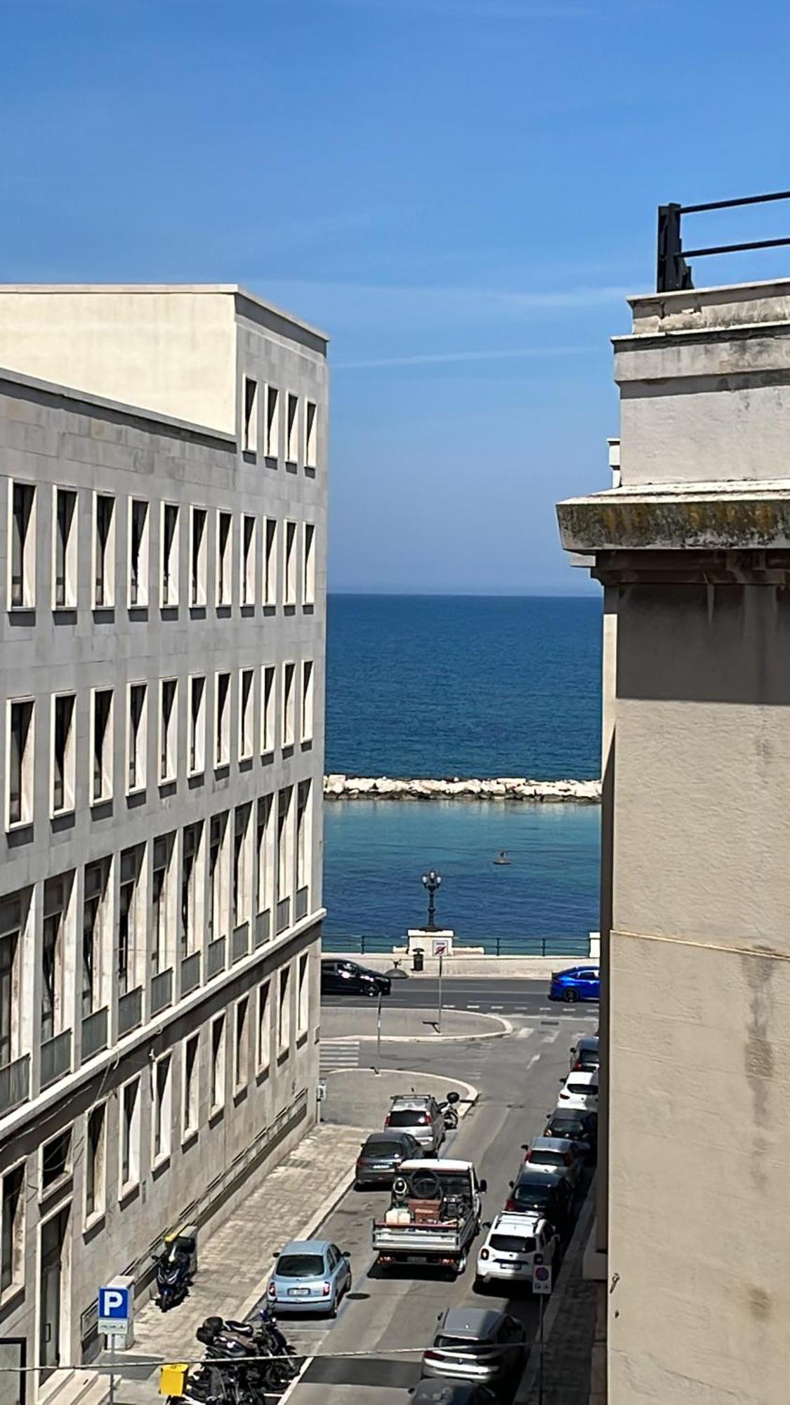 Casa Bonaive, Ampio Trilocale Vista Mare Apartment Bari Exterior photo
