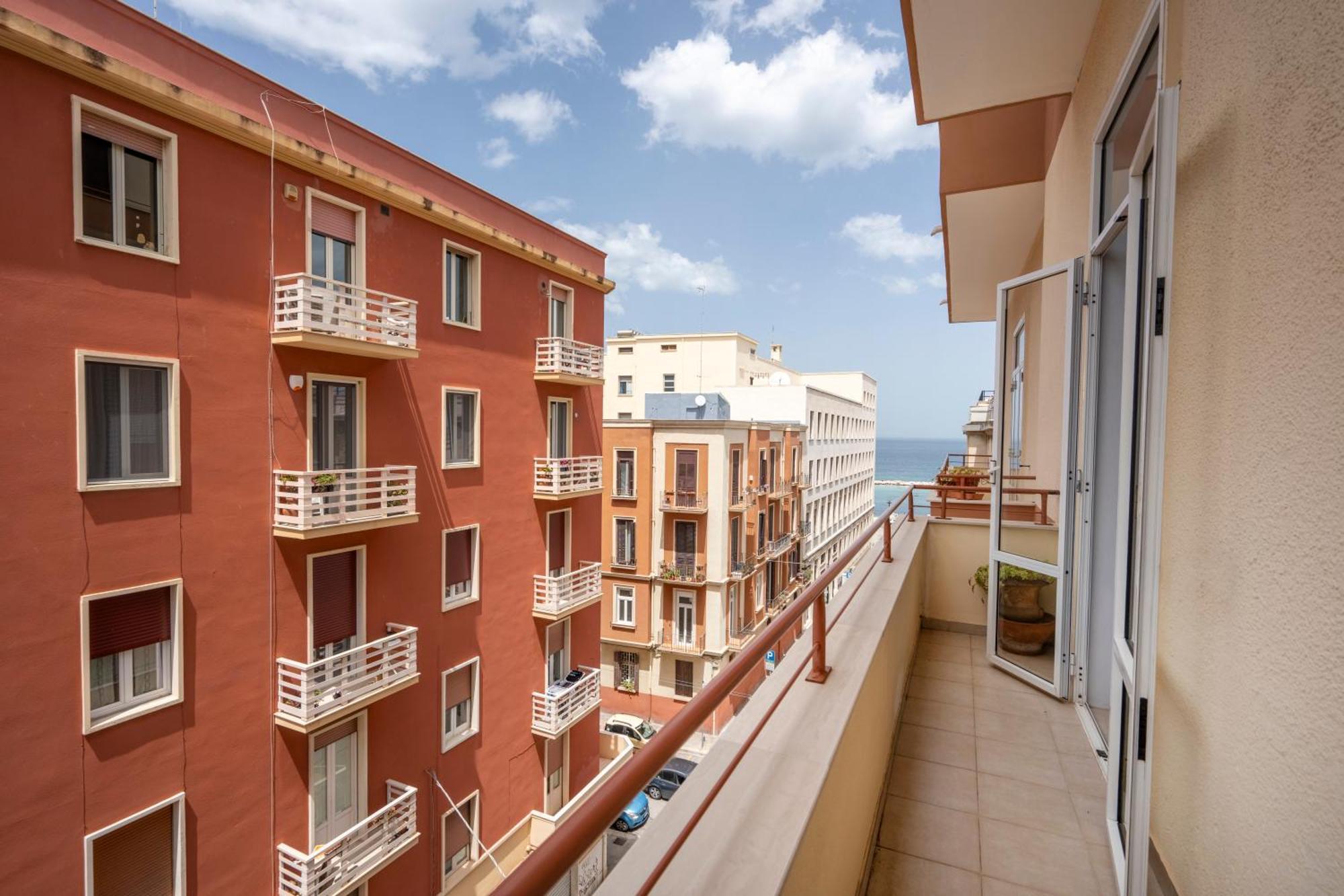 Casa Bonaive, Ampio Trilocale Vista Mare Apartment Bari Exterior photo